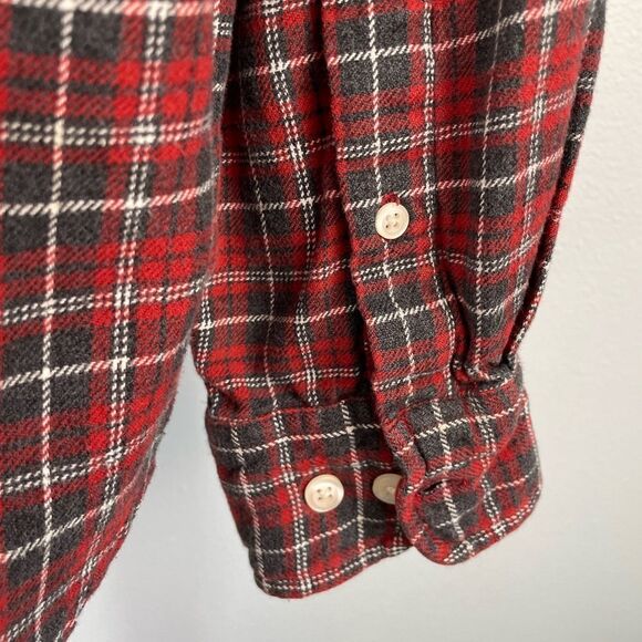 Old Navy Red Plaid Flannel Button Down Shirt Size L EUC - Picture 7 of 8